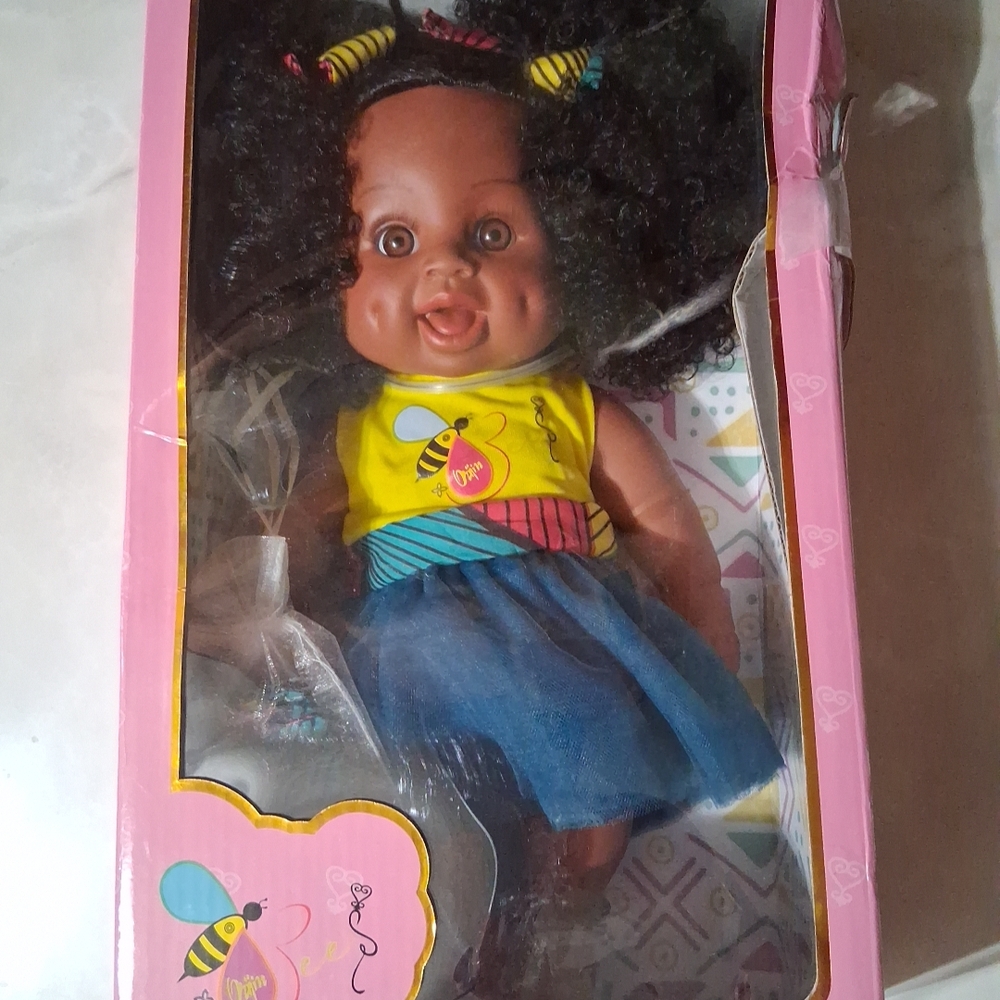 New Orijin Bees Baby Doll 12 in
